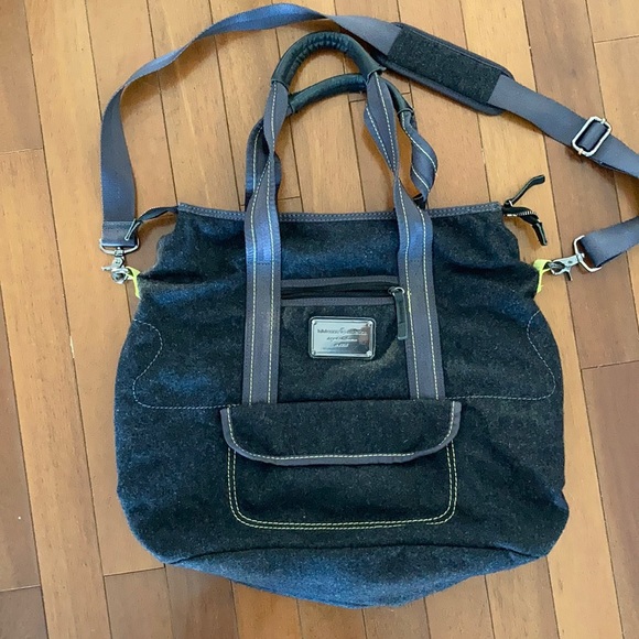 lululemon athletica Handbags - 🎈- Lululemon Wool Shoulder bag